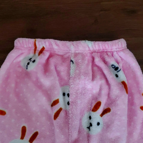 Merchandise - Picture 2 of 3